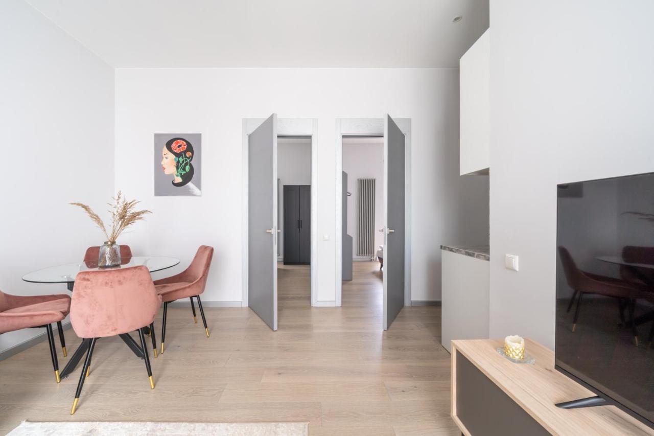New Comfortable 2 Bedroom Cottage W/Big Terrace Jurmala Bagian luar foto