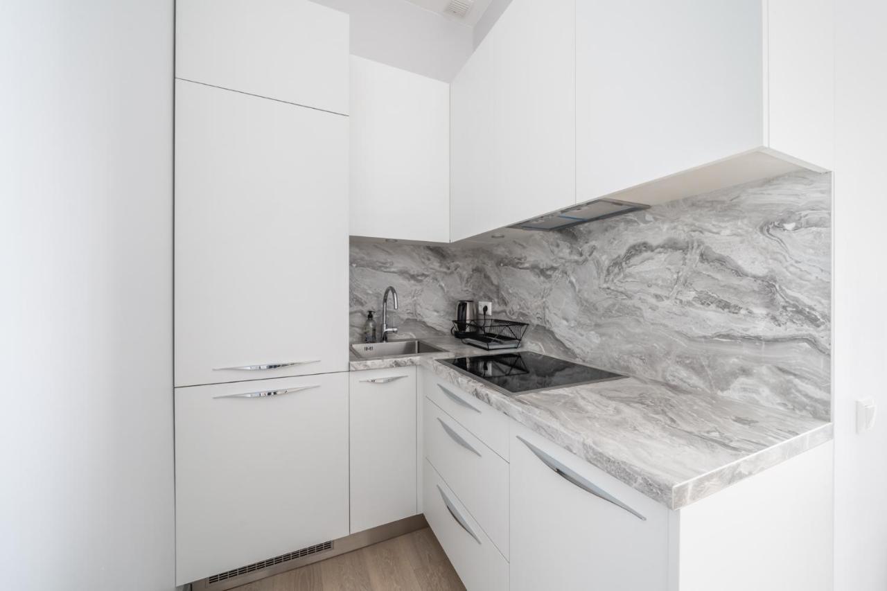 New Comfortable 2 Bedroom Cottage W/Big Terrace Jurmala Bagian luar foto