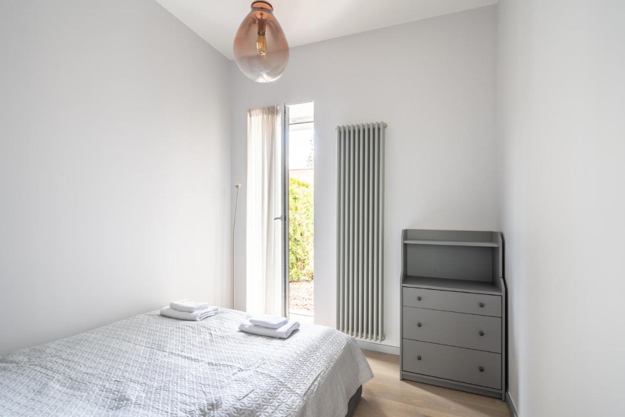 New Comfortable 2 Bedroom Cottage W/Big Terrace Jurmala Bagian luar foto