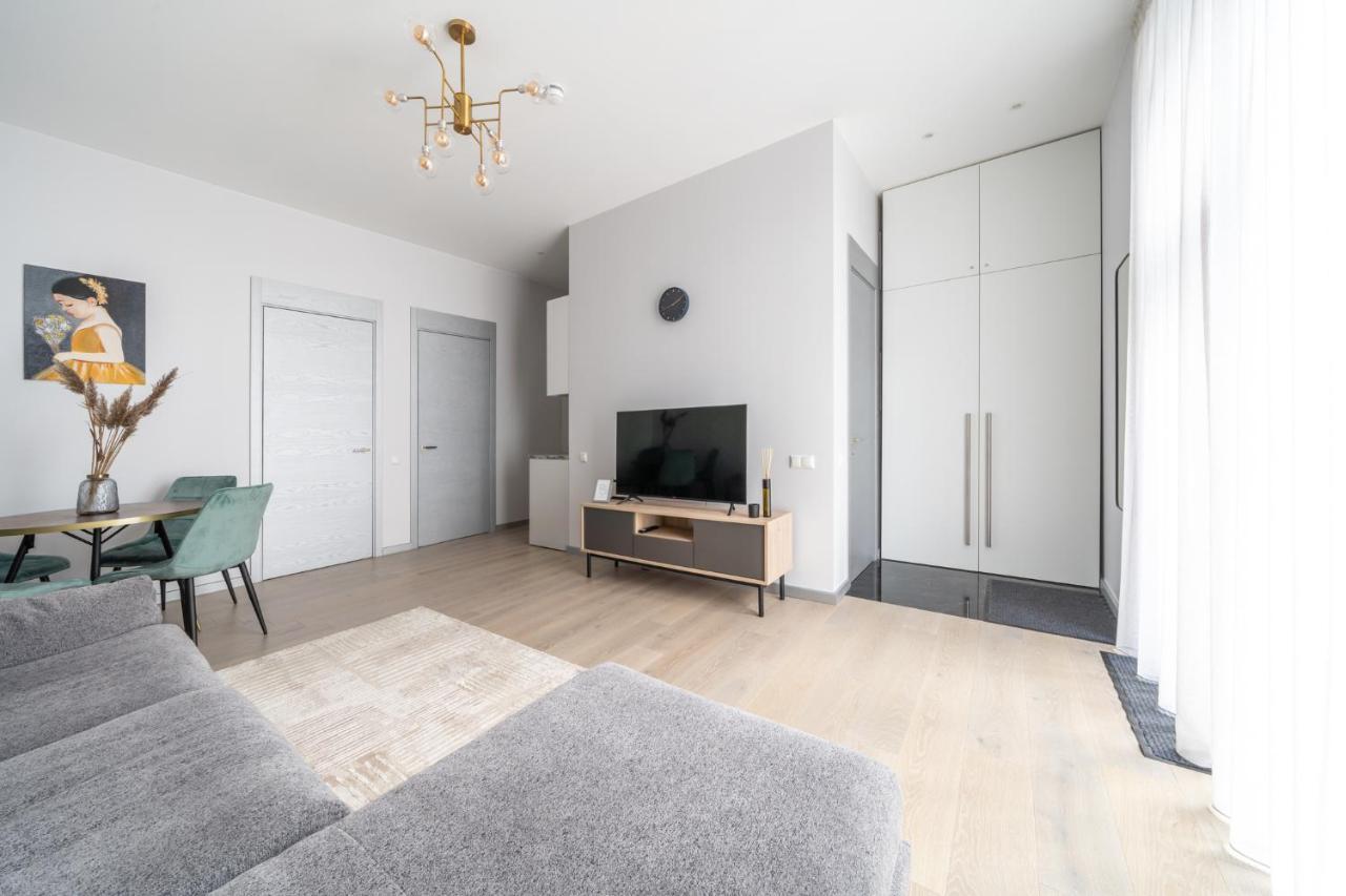New Comfortable 2 Bedroom Cottage W/Big Terrace Jurmala Bagian luar foto